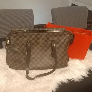 Louis Vuitton Chelsea Damier